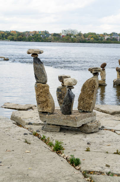 istock 2017 Inukshuks at Remics Rapids 24 988645554