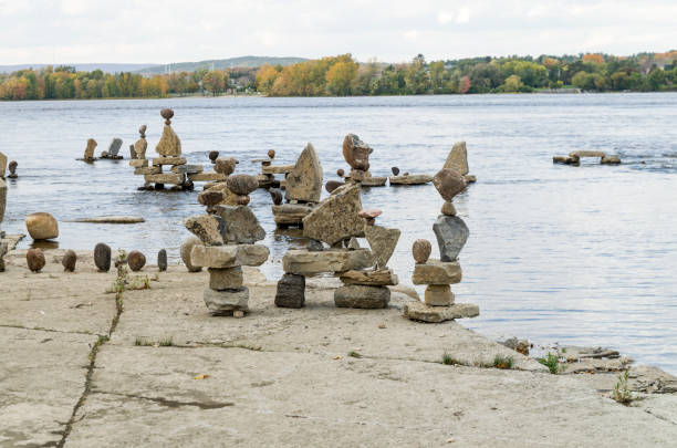 istock 2017 Inukshuks at Remics Rapids 25 988645636
