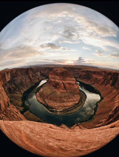 horse shoe bend canyon