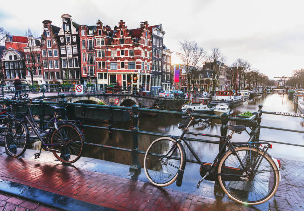 istock Amsterdam Tranquil Canal Scene, Netherlands 989324376
