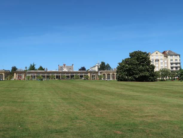 istock Orangery of Parc du Thabor 989357504