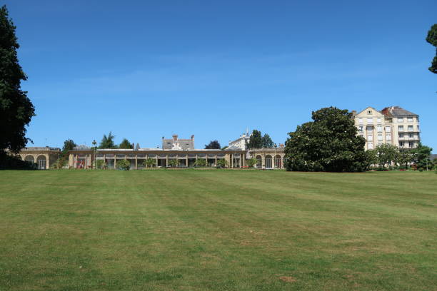 istock Orangery of Parc du Thabor 989358122