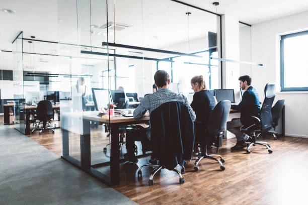 istock Young professionals in business meeting 989363762