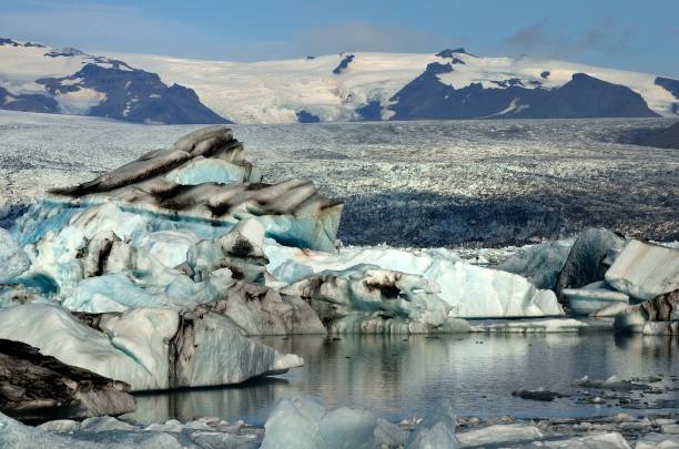 istock Jokulsarlon Glacier Lagoon in Iceland 989410846