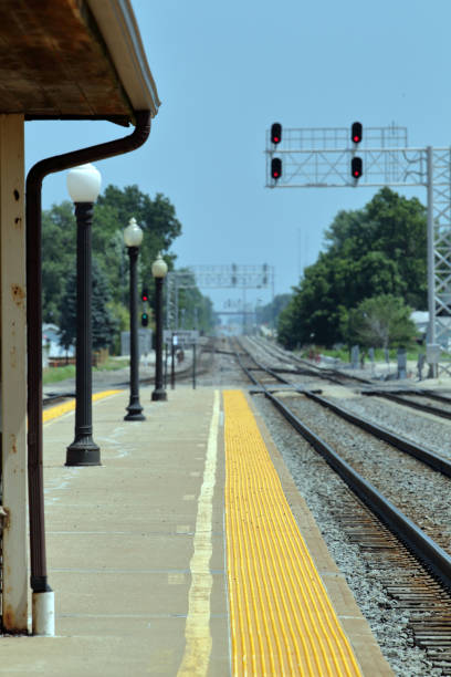 istock Galesburg - train Train Depot 989421812