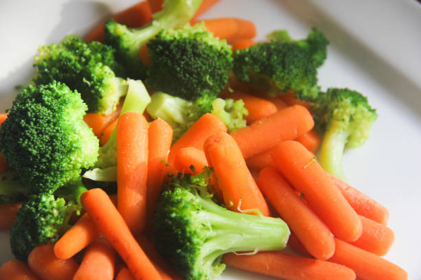 istock Broccoli and Baby Carrots 989430508