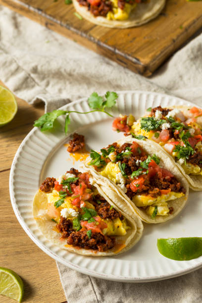 istock Homemade Chorizo Breakfast Tacos 989452078