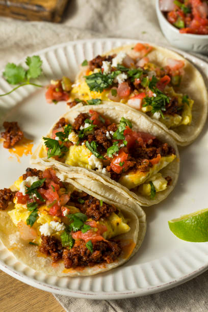 istock Homemade Chorizo Breakfast Tacos 989452380