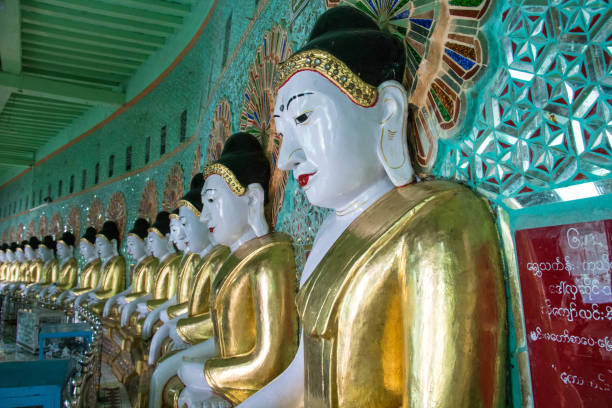 istock Myanmar: U Min Thonze Pagoda 989452750