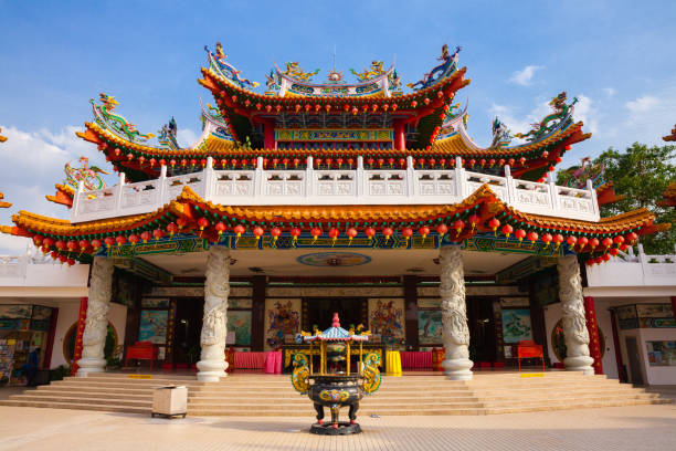 istock Thean Hou Temple, Kuala Lumpur, Malaysia 989480098