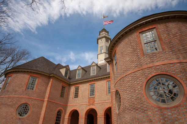 istock Revolutionary War Government Building Exterior 989556868