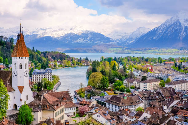 aeria scenery of old town cityscape - berne switzerland thun jungfrau imagens e fotografias de stock