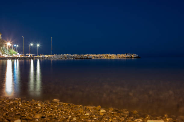 istock Small Bay in the Night 990008494