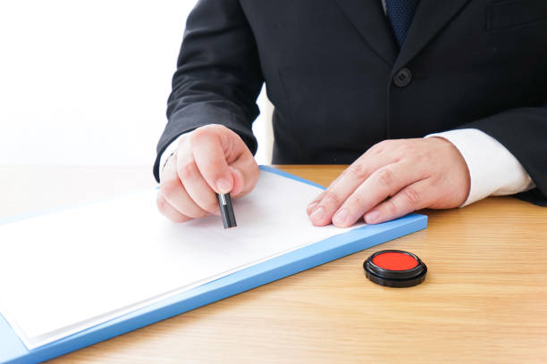 istock Contracting businessperson image 990042446