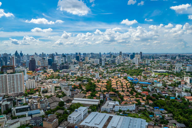 istock Bangkok cityscape 1 990208566