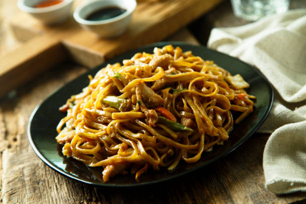 Asian chicken noodles with vegetables