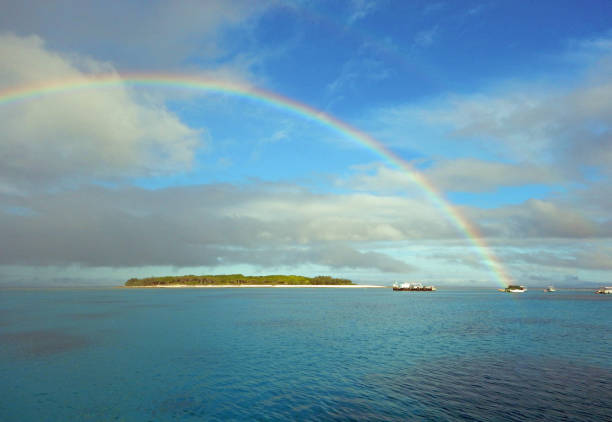 istock Rainbow over Lady Musgrave Island 990321536