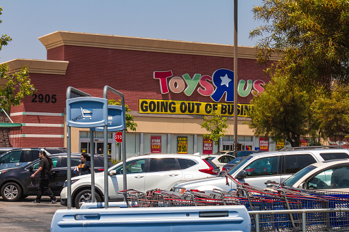 May 10, 2018: Toys R Us is the world's largest dedicated toy and juvenile products retail. It is the largest toy-centered retailer and the second largest overall toy retailer in the United States. Toys R Us Inc. is an American toy retailer headquartered in New Jersey, USA. Bankrupt retailer Toys \