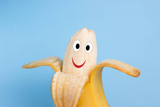 istock banana character smile 990972788