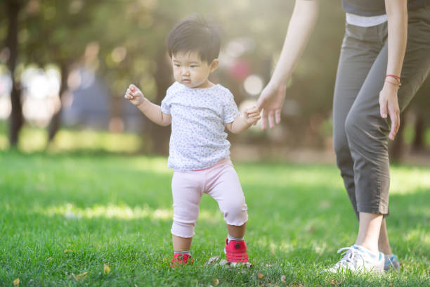 istock Baby took the first step in life 991048376