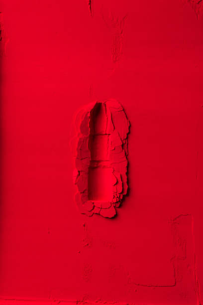 vista superior da forma de batom em pó vermelho - red ground - fotografias e filmes do acervo