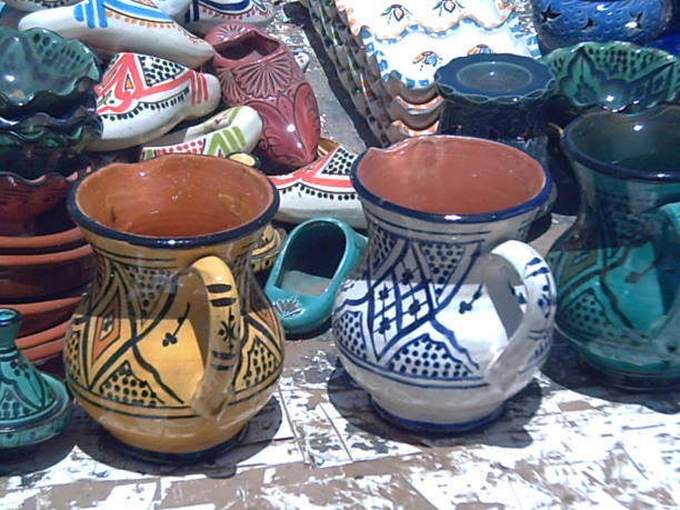istock HANDICRAFTS/CERAMICS/CLAY/MOROCCO 991137650