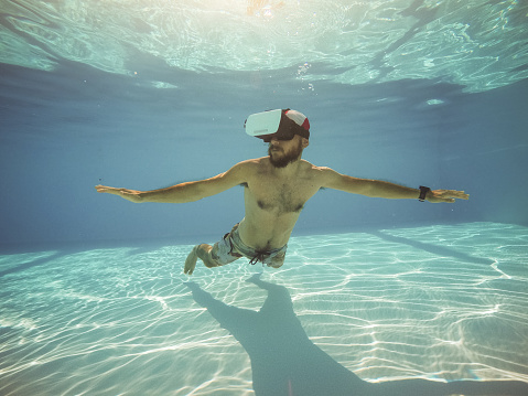 Vr headset sensory experience underwater