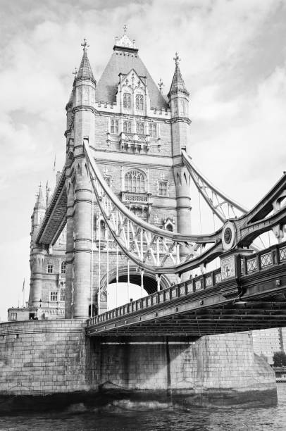 istock Tower Bridge in London on a sunny day 991199420