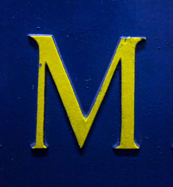 written wording in distressed state typography found letter m - m9 imagens e fotografias de stock