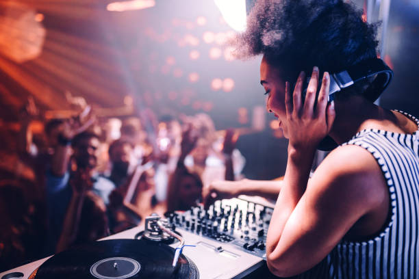 istock Listening to her own beats 991413008