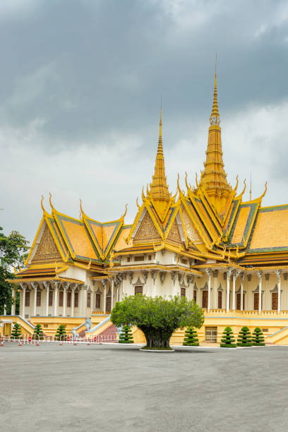 istock Cambodia Phnom Penh Royal Palace Silver Pagoda 991604462