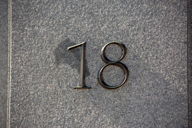 istock Number 18 outside of a building 991719128