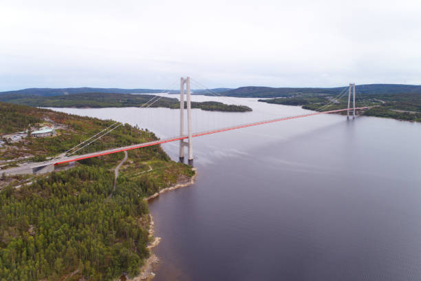 80+ Fotos, Bilder und lizenzfreie Bilder zu Höga Kusten Brücke Fotos