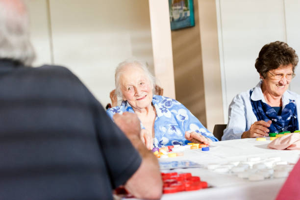 istock Seniors about to start playing bingo 991977698