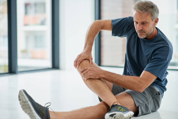 istock Got to work this pain away 991977722