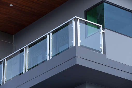 Modern architecture terrace aluminum rail and fall protection