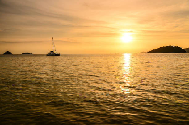 Sunset at Ao-Rua Bai in Adang-Rawi islands Sunset at Ao-Rua Bai in Adang-Rawi islands, Tarutao National Park at Satun, Thailand. tarutao stock pictures, royalty-free photos & images