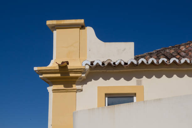 istock Details of the portuguese architecture 992046780