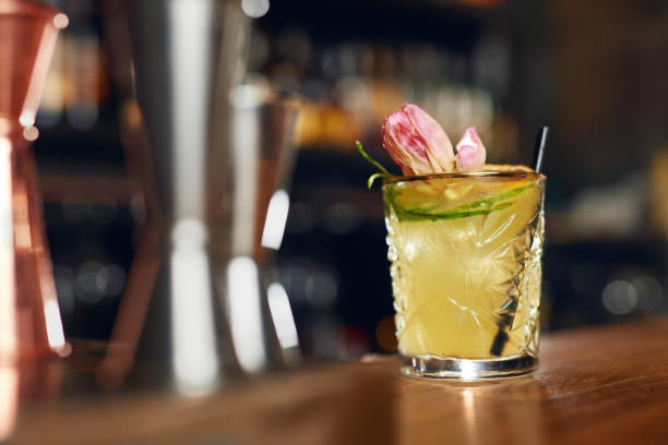 istock Cocktail Drink In Bar Close Up. Mint Julep Cocktail 992061206