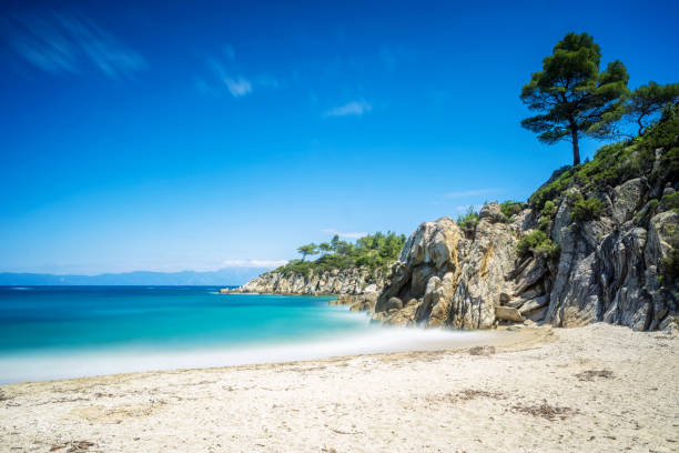 istock Beautiful sea and beach 992137470