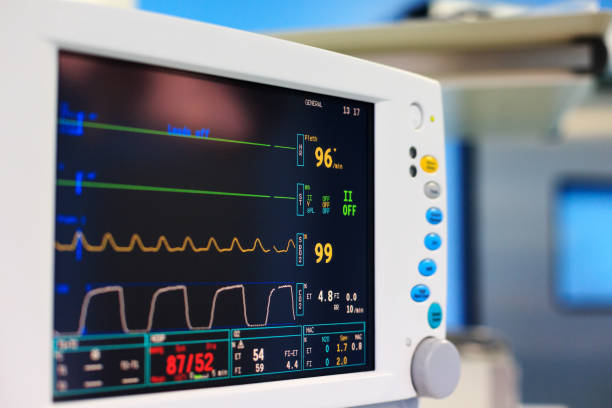 istock Monitor of vital signs in the operating room 992141966