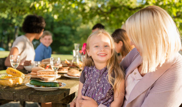 istock Family Enjoying A Barbeque 992178148