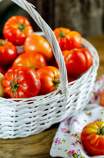 istock Fresh ripe and unripe tomatoes 992277142