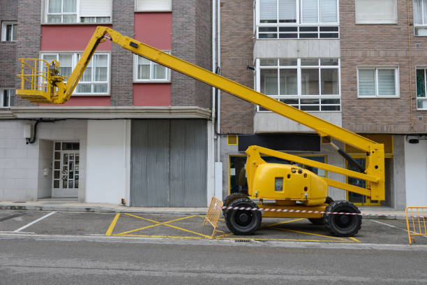 istock aerial platform near the apartment house 992288028