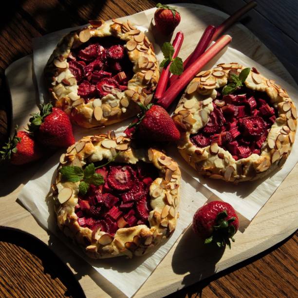 istock Strawberry Rhubarb Almond Galettes 992351884