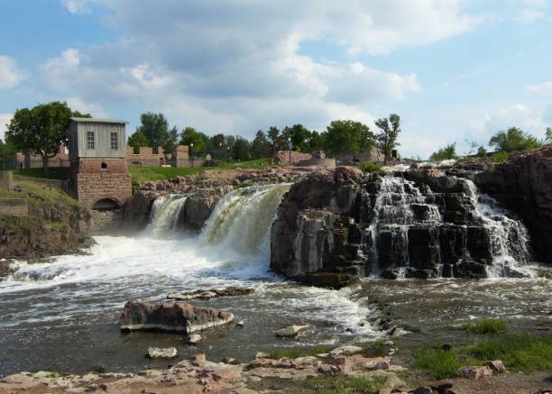 istock Sioux Falls South Dakota 992352000