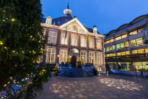 Hasselt city hall at night