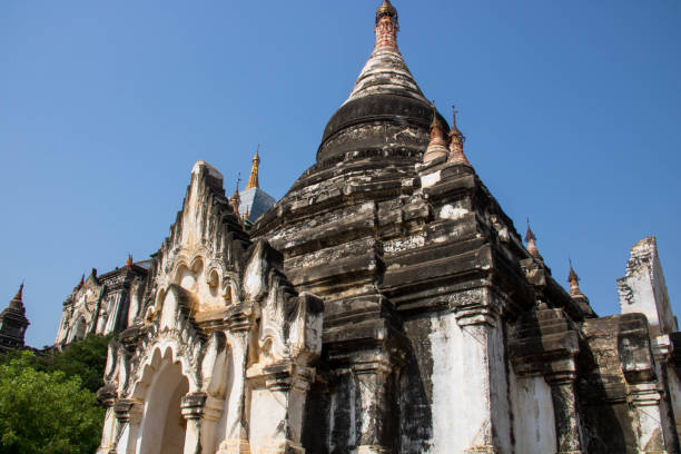 Myanmar: Thatbyinnyu Temple