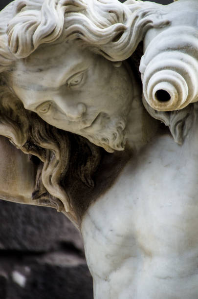 istock statue fountain detail amenano, 992620518