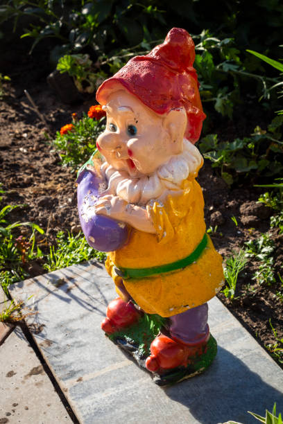 istock The old garden gnome 992653168
